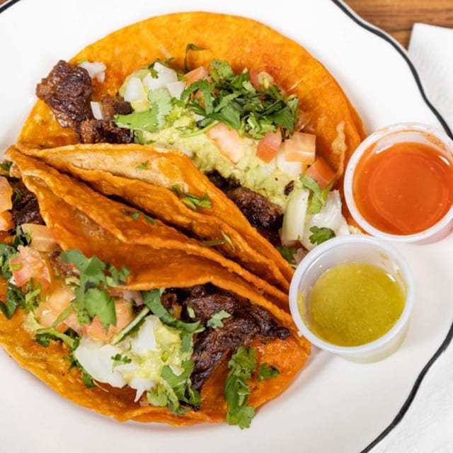 Rancho Taco w/ guac & Pico.